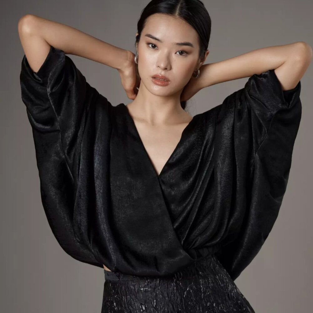 Anthropologie Sunday in Brooklyn Ruched Batwing Blouse Size M NWT